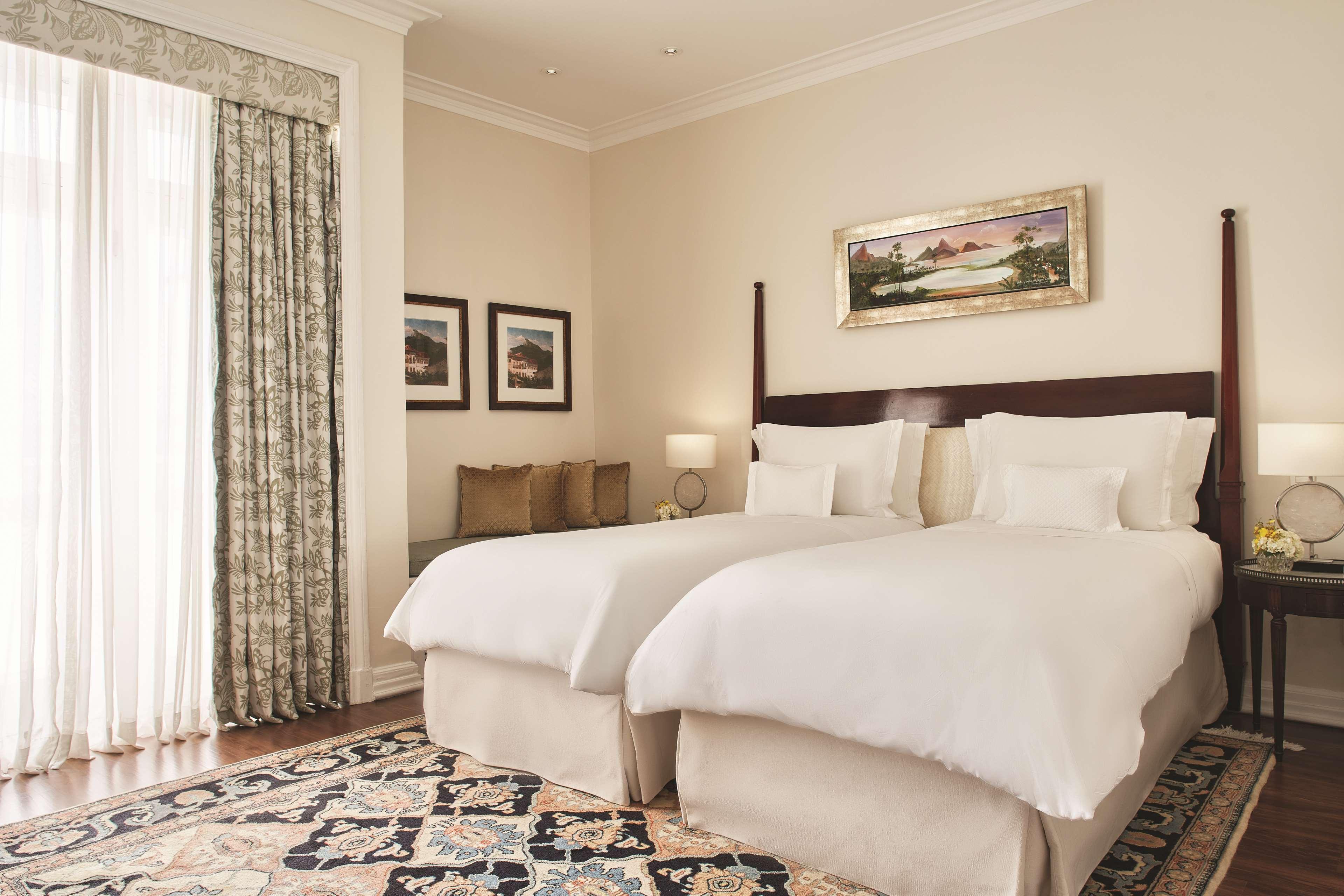 Copacabana Palace, A Belmond Hotel, 리오데자네이루 외부 사진 A guest room at the Taj Mahal Palace