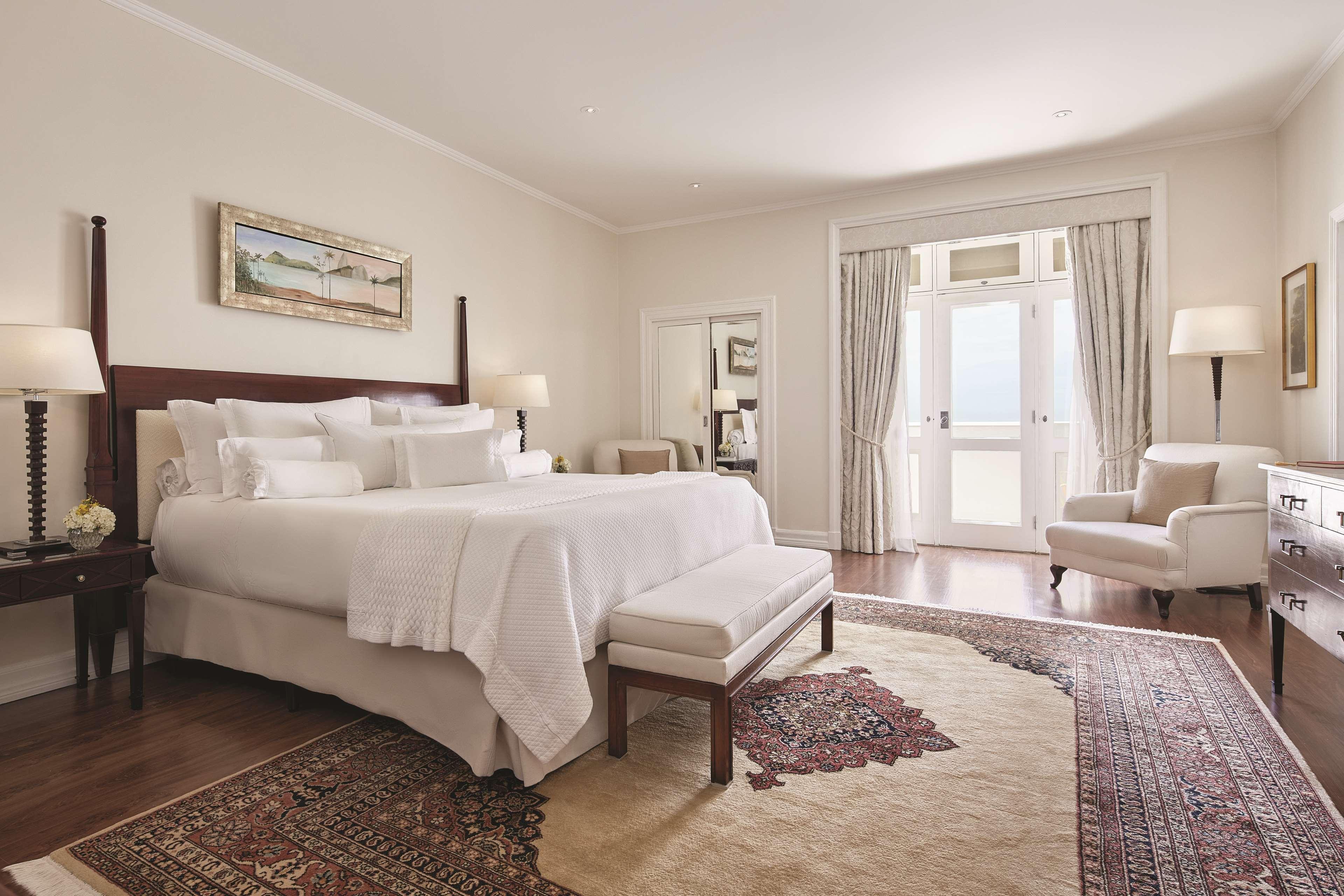 Copacabana Palace, A Belmond Hotel, 리오데자네이루 외부 사진 A bedroom at the Four Seasons Hotel